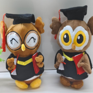 BUHO GRADUADO 22CM